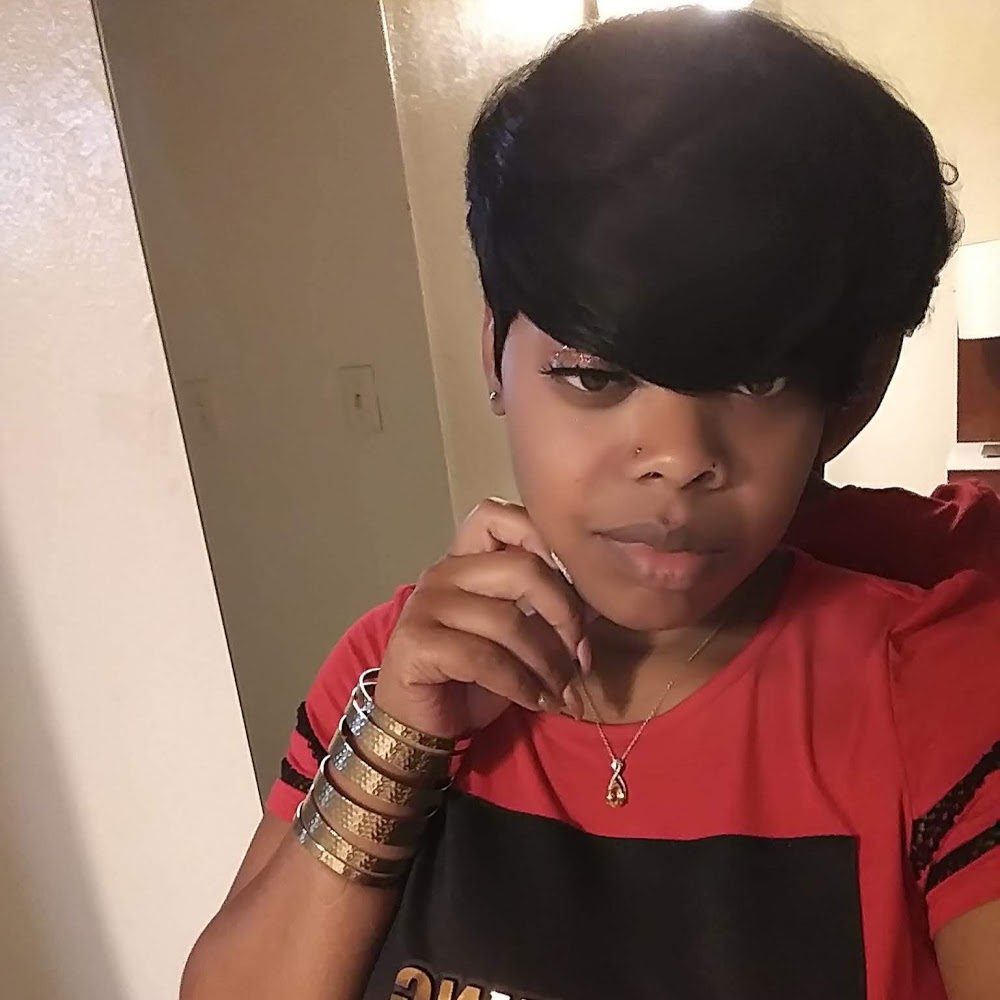 Meet your Posher, Toya